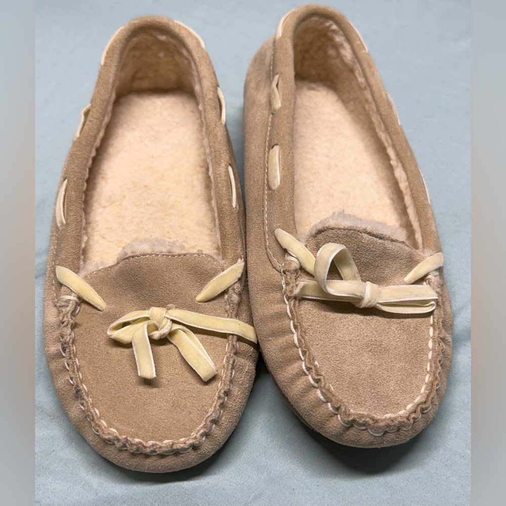LL Bean Tan Moccasins with Suede Leather and Slip-On Design